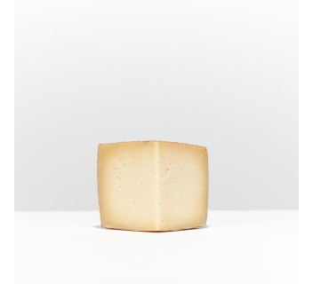 Milk raw artisan sheep cheese